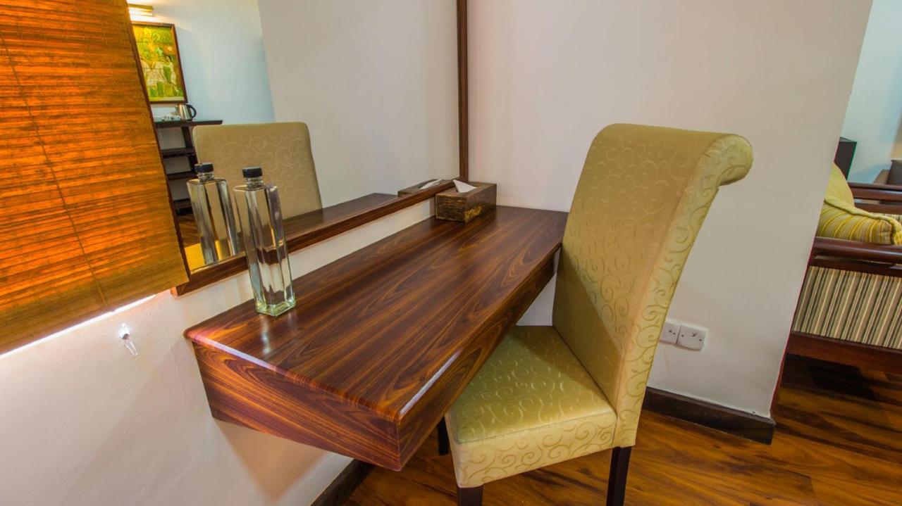 Pearl Royal Hotel, Colombo Eksteriør bilde